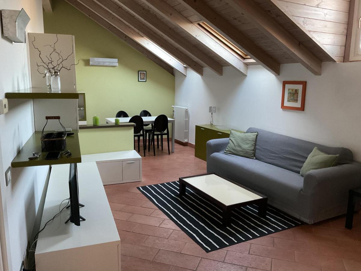 Mansarda Nel Cuore Di Novi Novi Ligure Buitenkant foto